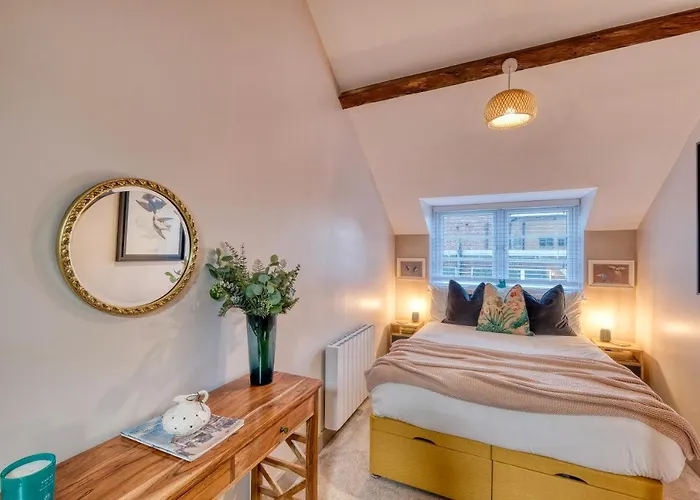 The Station Loft City Centre 1-Bed Apartment