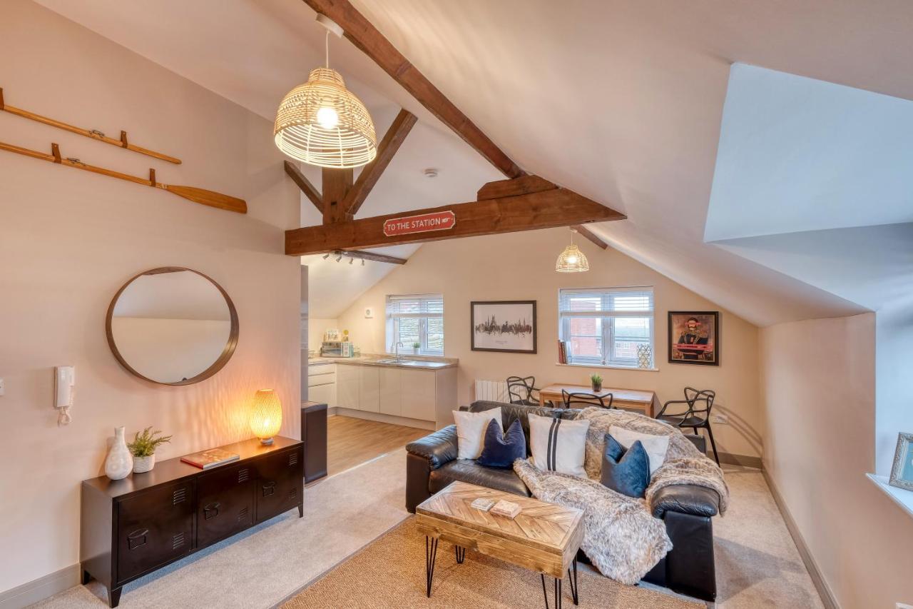 The Station Loft Centre 1-bed *